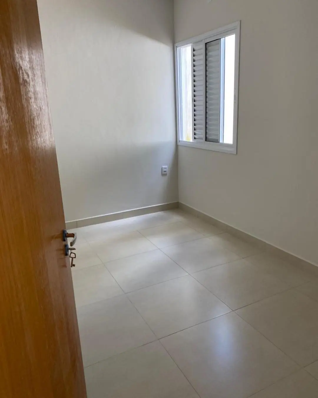 Galeria do Residencial Florisbella. Foto 6